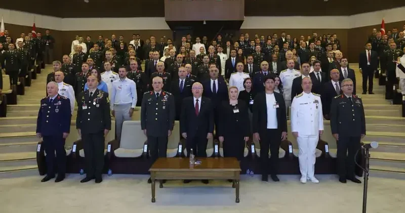 Bakan Güler, şehit aileleri ve gazilerle buluştu