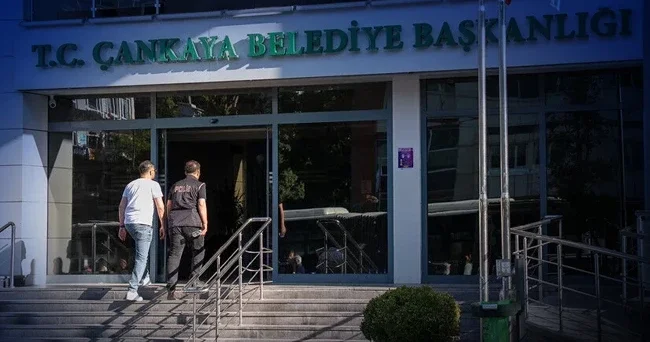 Çankaya Belediyesi ne yönelik soruşturma: Belediye Başkanı Hüseyin Can Güner dahil 30 kişi adliyede