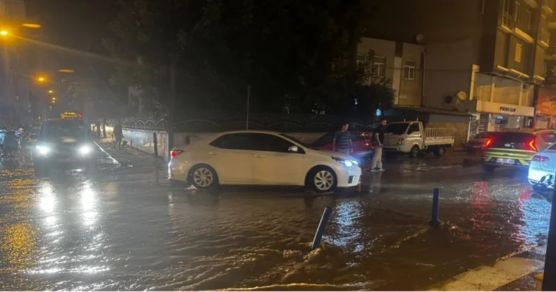 Erdek te sağanak ve fırtına etkili oldu Son dakika haberleri
