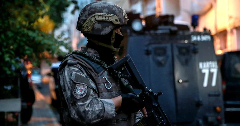 İstanbul da silahlı saldırı hazırlığındaki 7 şüpheli yakalandı