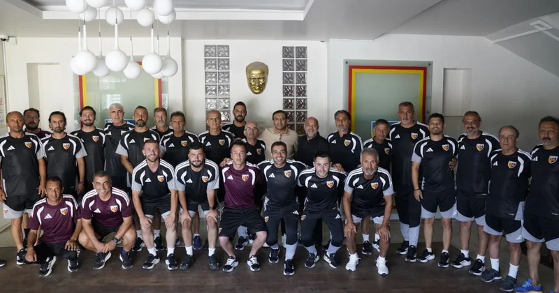 Kayserispor 22 antrenör ile sözleşme imzaladı Sözcü Gazetesi