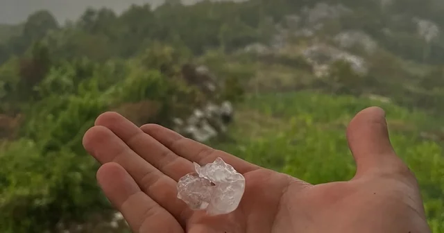 Osmaniye de 32 derece sıcakta sağanak, dolu ve fırtına Osmaniye Haberleri Habertürk Yerel Haberler