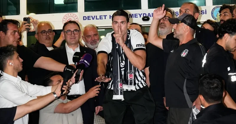Beşiktaş, Vlahovic in imza töreninin saatini açıkladı! Taraftarlara ücretsiz