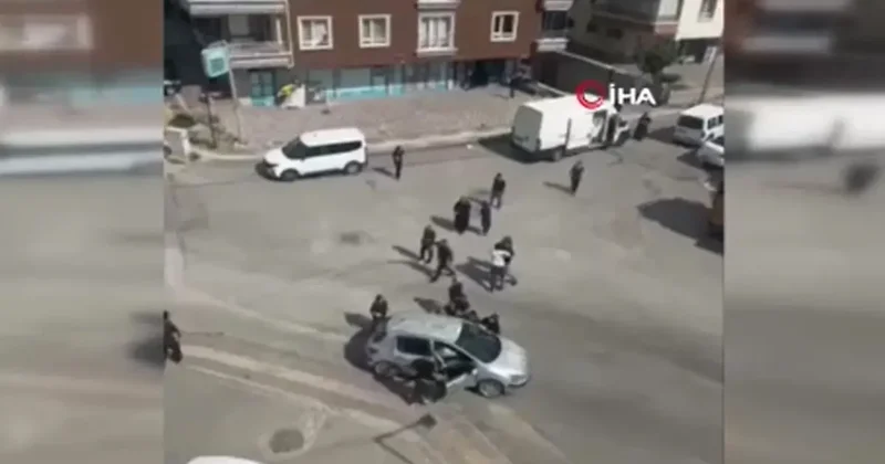 Ankara da bir kişinin kalabalığın üzerine ateş açtığı saldırı kamerada