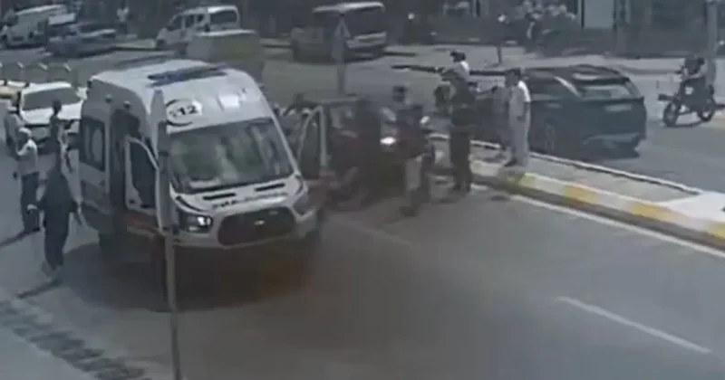 Edirne de otomobilin çarptığı yaya yaralandı: Kaza anı kamerada
