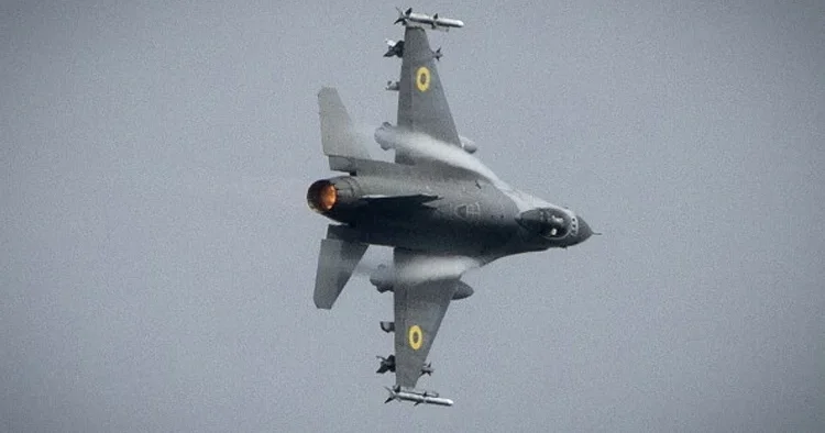 Letonya da İHA alarmı: NATO uçakları havalandı