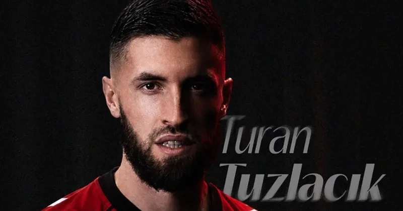 Turan Tuzlacık, Sivasspor a imza attı!