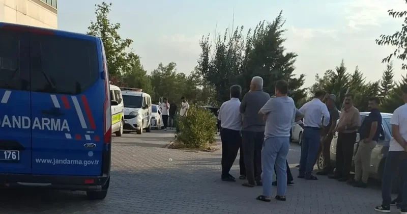 Motosiklet ile pikap çarpıştı: 1 ölü