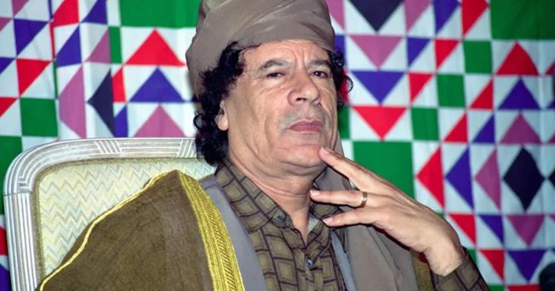 Kaddafi nin sözlerini paylaşan belediye başkanını görevden aldılar Sözcü Gazetesi