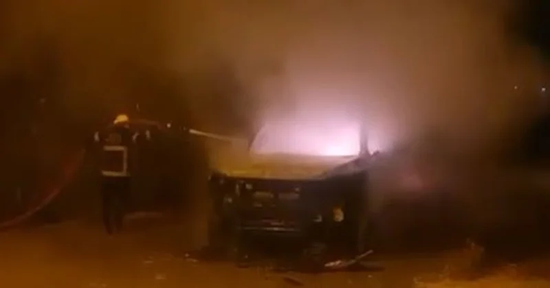Boşanma Davasındaki Eşini Ateşe Verdi: Canlı Yandı
