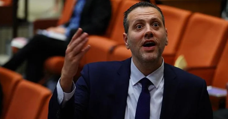 Gazze deki sivil katliamı belgeleyen NAZA yönetmenlerine vatandaşlıktan atma tehdidi
