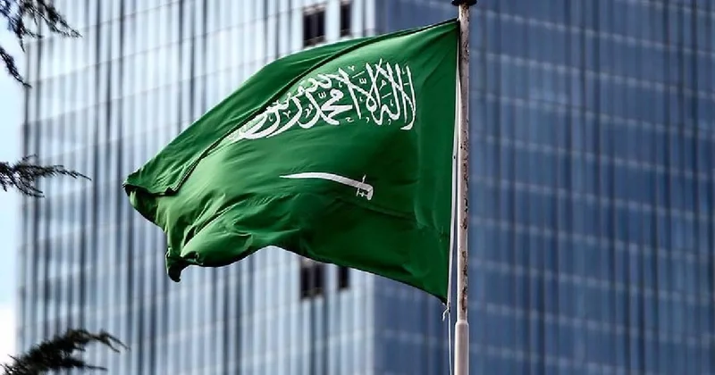 Suudi Arabistan da 4 kent için acil durum uyarısı