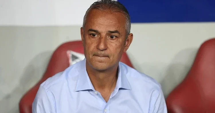 İsmail Kartal dan maç sonu zemin tepkisi: Herkes gördü