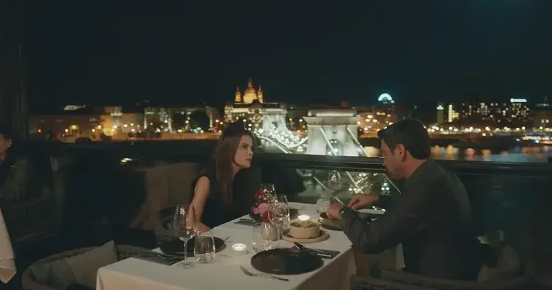 Bugün günlerden Uzak Şehir
