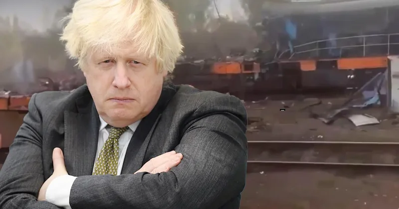 Rus İHA sı Polonya sınırında treni vurdu! Boris Johnson kıl payı kurtuldu
