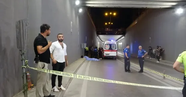 Antalya haberleri Antalya da kahreden kaza! Ehliyetini 20 gün önce alan 18 yaşındaki genç kazada öldü 14 Eylül 2026