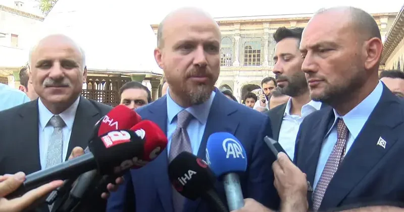 Bilal Erdoğan: Herkesin elini, taşın altına koyması lazım