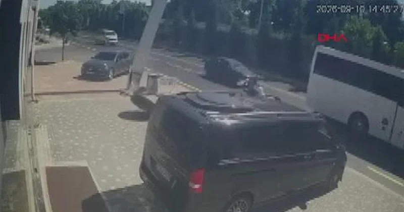 Seyir halindeki kamyonun tekerleği yerinden çıktı Sözcü Gazetesi