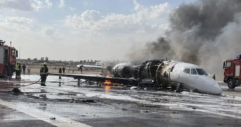Son dakika! İş insanı Hamdi Akın a ait jet Libya da alevler içinde kaldı