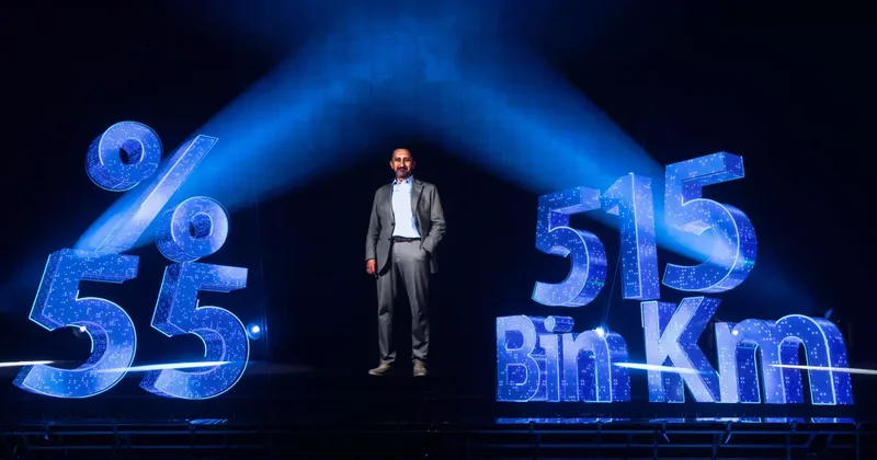 Türk Telekom 5G vizyonunu hologram teknolojisiyle tanıttı