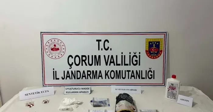 Çorum da uyuşturucu kullandığı iddiasıyla 8 kişi yakalandı