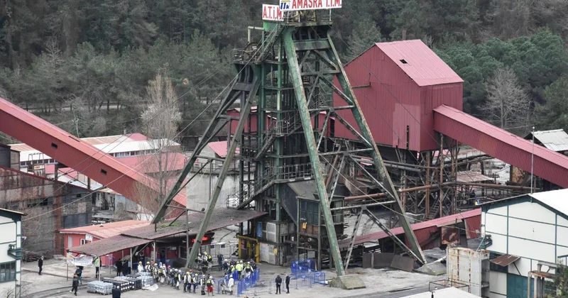 Amasra daki maden kazasında hayatını kaybeden 43 madenci anıldı