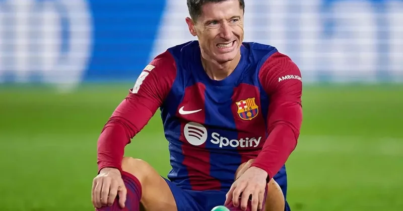 İsmi Fenerbahçe ile anılan Lewandowski ye büyük şok