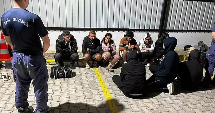 Fethiye’de 3’ü çocuk 20 düzensiz göçmen yakalandı
