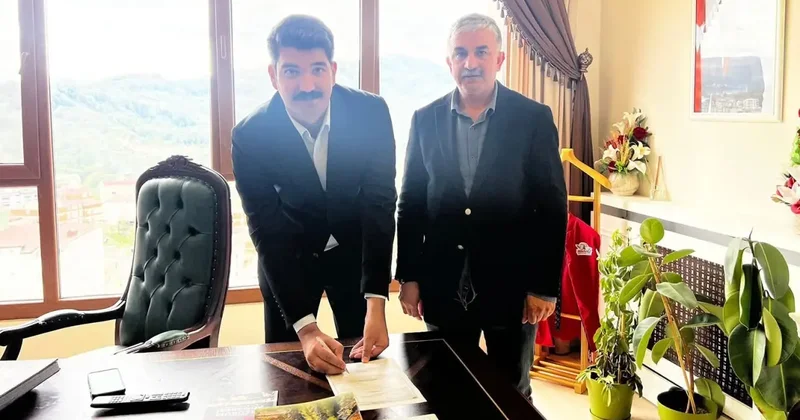 Kaymakam, görev yaptığı ilçenin futbol takımına transfer oldu