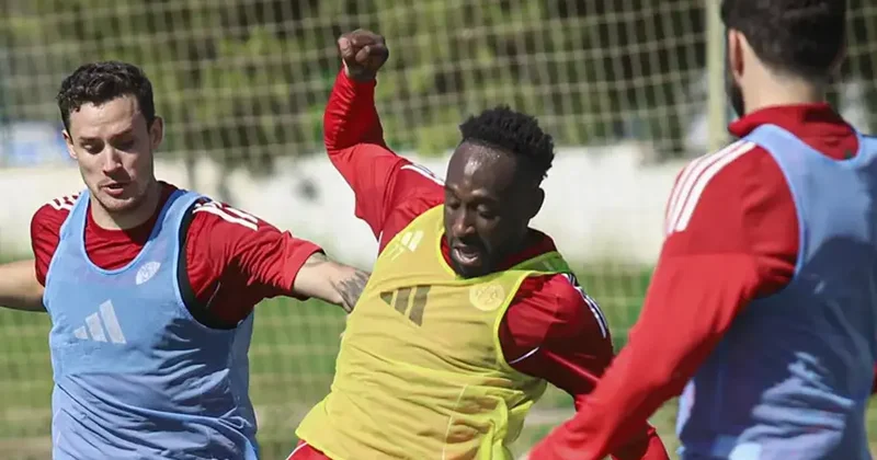 Antalyaspor, Gaziantep FK maçının hazırlıklarını sürdürdü Fanatik Gazetesi Futbol Haberleri Spor