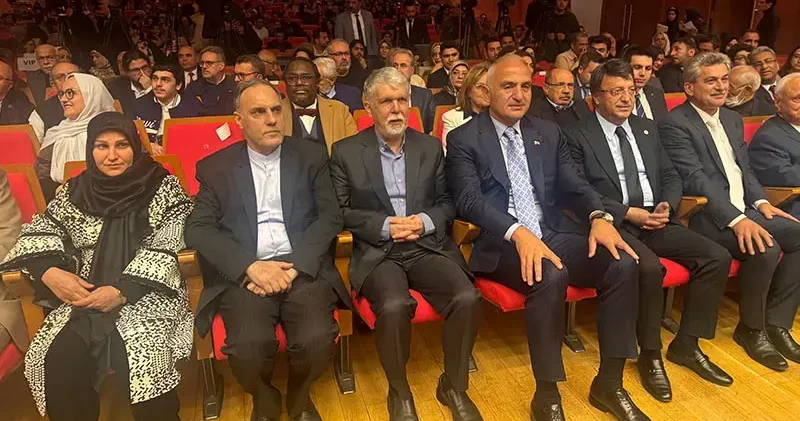 Bakan Ersoy: Yıl boyunca İran ve Türkiye de etkinlikler düzenlenecek