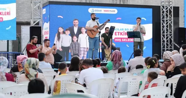 İstanbul haberleri Bağcılar Belediyesi Müzik Grubu Beyefendiler sahnede 14 Ekim 2025
