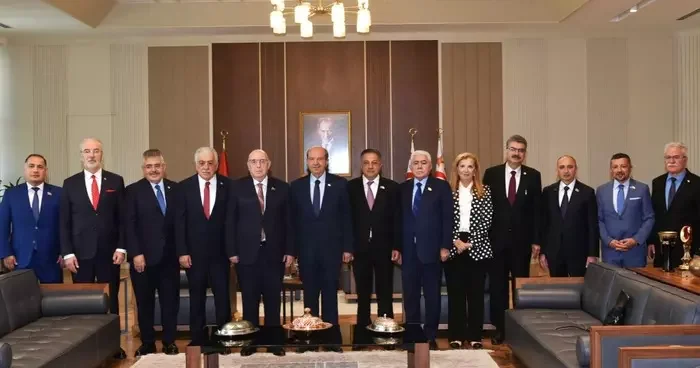 KKTC Cumhurbaşkanı Tatar, 3 ülkenin parlamentolar arası dostluk gruplarını kabul etti