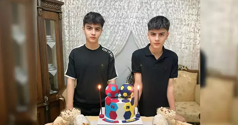 İkizlerin pastası iki ayrı takım rengiyle süslendi
