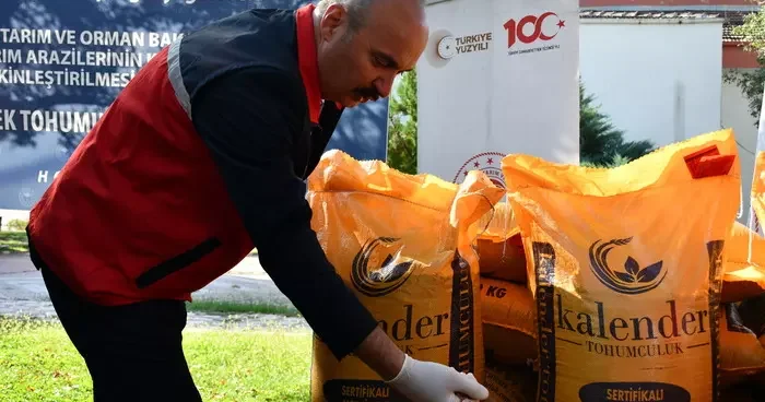 Batman da çiftçilere 152 ton mercimek tohumu dağıtıldı