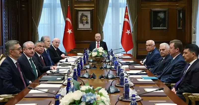 Cumhurbaşkanlığı Yüksek İstişare Kurulu toplandı