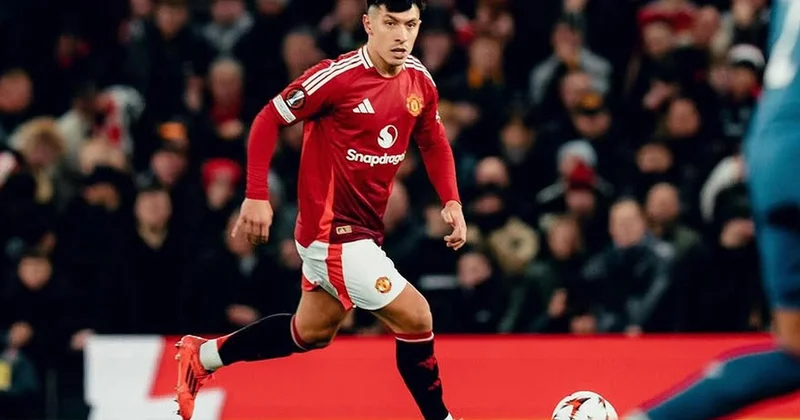 Manchester United da kaos! Yönetimi hedef almıştı, ceza yiyecek