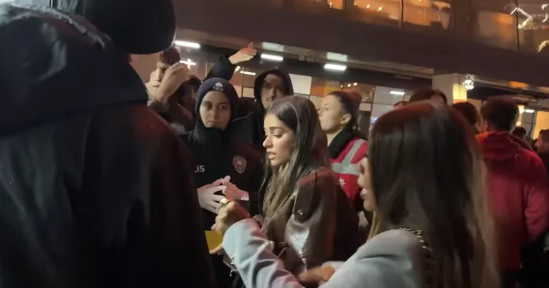 Galatasaray stadına maç izlemeye gelen Yamal ın sevgilisine şok Sözcü Gazetesi