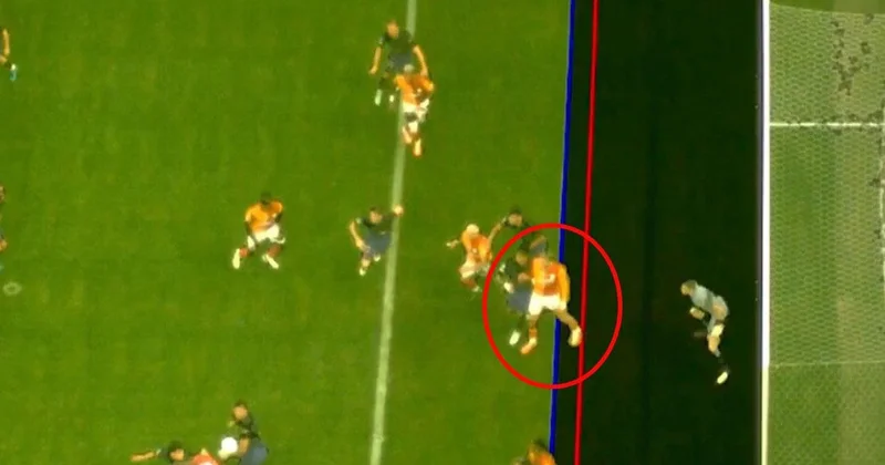 Galatasaray ın iptal edilen golünde karar doğru mu? Ünlü hakem noktayı koydu