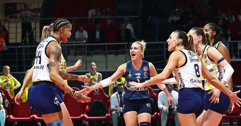 Fenerbahçe Göztepe maçı yoğun yağış sebebiyle ertelendi Voleybol Haberleri Spor
