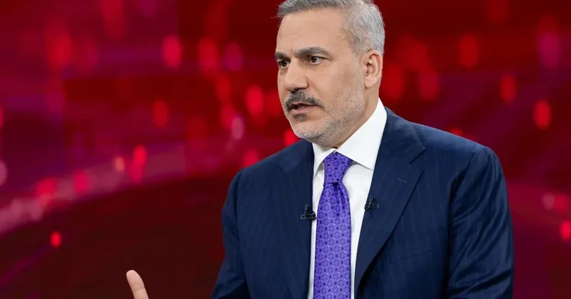 Başörtüsü tartışması sürerken Türkiye den Azerbaycan a kritik ziyaret
