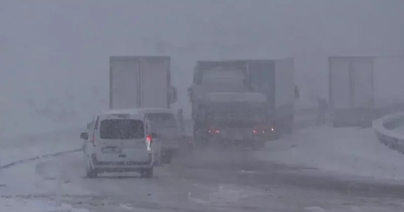 Kop Dağı Geçidi yeniden beyaza büründü