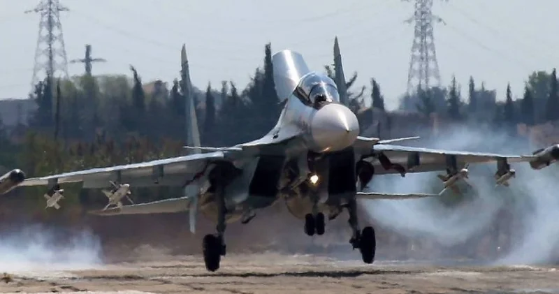 Rus savaş jeti düştü: 2 pilot hayatını kaybetti