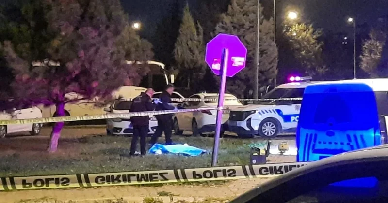 Kayseri de sokak ortasında dehşet: Boşanma aşamasındaki eşini bıçaklayarak öldürdü Sözcü Gazetesi