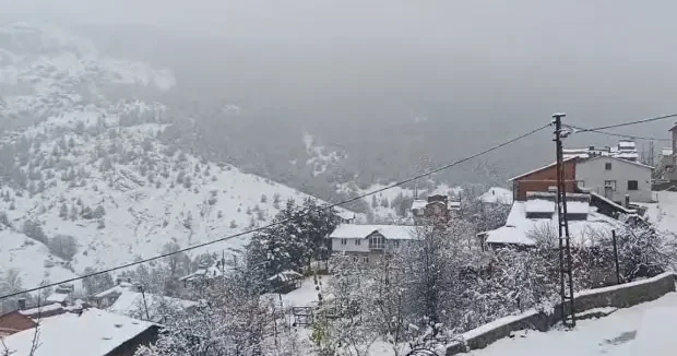 Sivas haberleri Sivas a lapa lapa kar yağdı 14 Kasım 2025