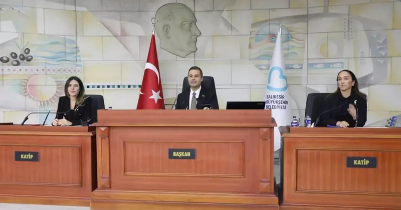 Balıkesir de 17 bin deprem sonrası siyasette Zağanos Paşa polemiği