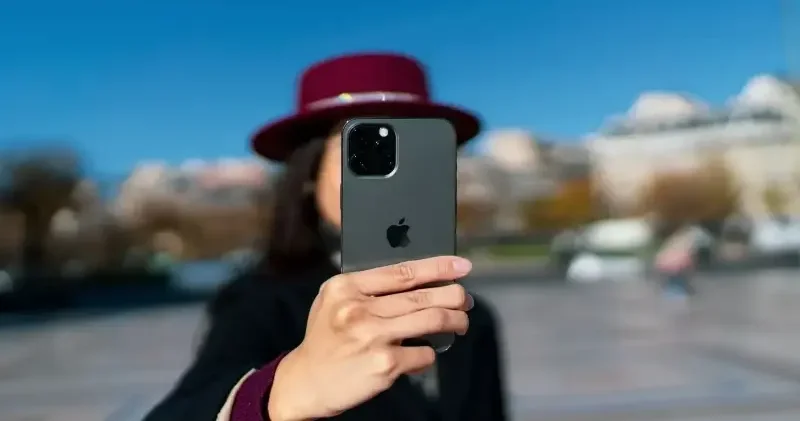 iPhone 18 selfie kamerası sızdı: Apple’dan yıllardır beklenen hamle Teknoloji Haberleri