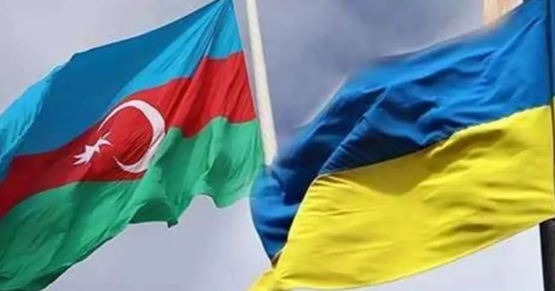 Aliyev, Zelenski ile görüştü! Ukrayna daki Azerbaycan Büyükelçiliği hedef alınmıştı