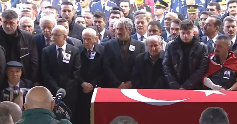 Türkiye şehitlerini uğurluyor! Devlet erkanı Ankara daki törende