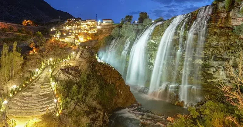 Uzundere’de turizm altyapısını güçlendirecek proje için imzalar atıldı